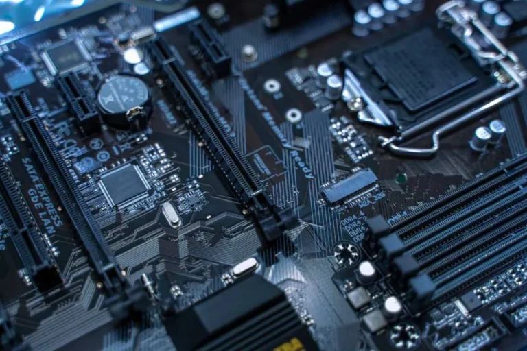 What are the causes for a motherboard to die?